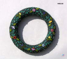 Load image into Gallery viewer, Wreath Mosaic Handmade WRE100